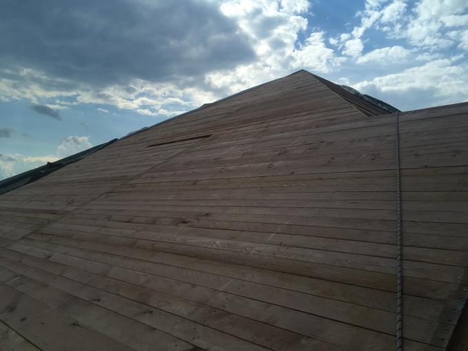 Kompletní rekonstrukce střechy základní školy v Nosislavi